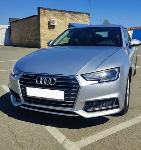 Сірий Ауді А4, об'ємом двигуна 2 л та пробігом 91 тис. км за 18200 $, фото 1 на Automoto.ua