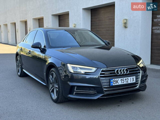Ауді А4 2018 у Рівному на Automoto.ua Сірий Ауді А4, об'ємом двигуна 2 л та пробігом 76 тис. км за 23499 $, фото 6 на Automoto.ua
