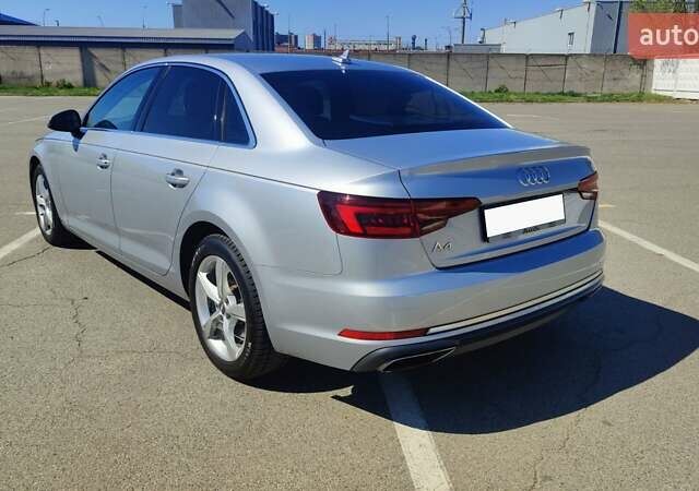 Сірий Ауді А4, об'ємом двигуна 2 л та пробігом 91 тис. км за 18200 $, фото 11 на Automoto.ua