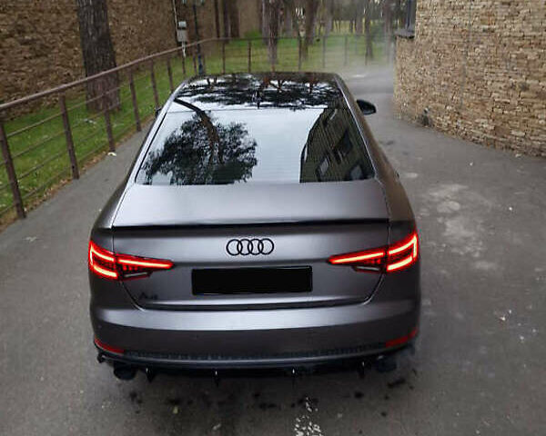 Серый Ауди А4, объемом двигателя 1.98 л и пробегом 98 тыс. км за 17800 $, фото 4 на Automoto.ua