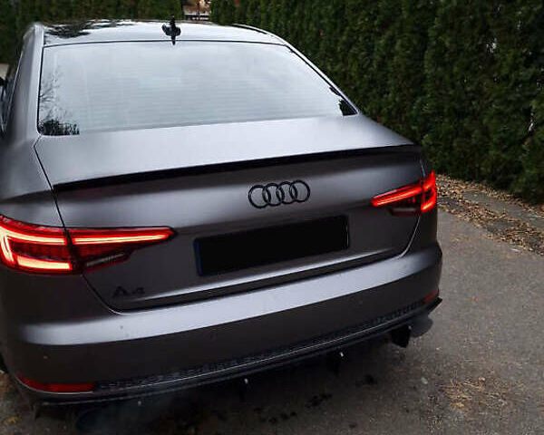 Серый Ауди А4, объемом двигателя 1.98 л и пробегом 98 тыс. км за 17800 $, фото 5 на Automoto.ua