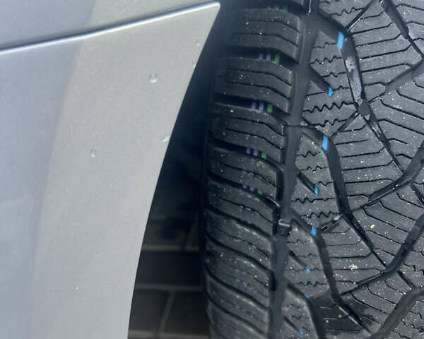 Серый Ауди А4, объемом двигателя 1.4 л и пробегом 178 тыс. км за 21000 $, фото 15 на Automoto.ua