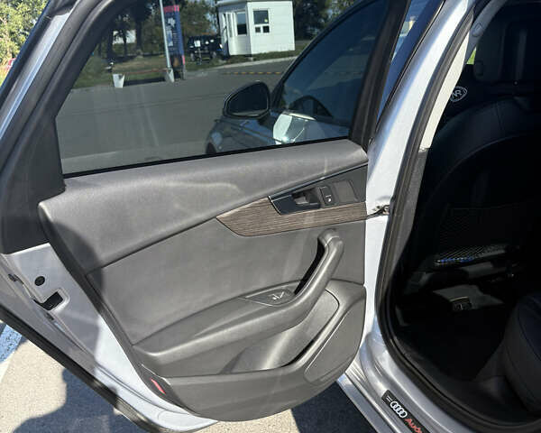 Серый Ауди А4, объемом двигателя 1.98 л и пробегом 148 тыс. км за 22000 $, фото 8 на Automoto.ua