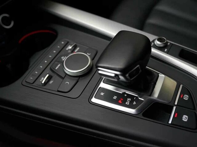 Серый Ауди А4, объемом двигателя 2 л и пробегом 85 тыс. км за 16500 $, фото 9 на Automoto.ua