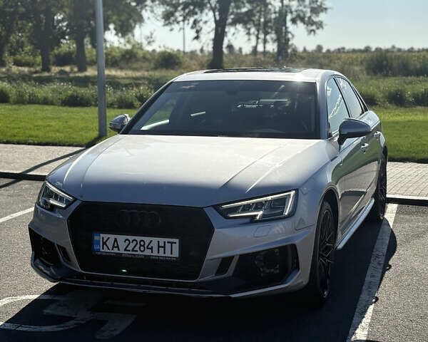 Серый Ауди А4, объемом двигателя 1.98 л и пробегом 148 тыс. км за 22000 $, фото 1 на Automoto.ua