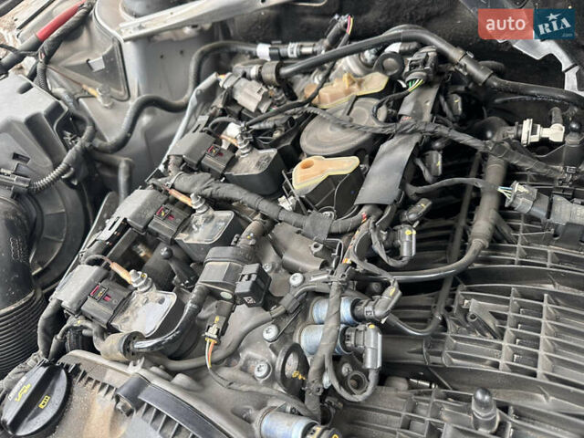 Сірий Ауді А4, об'ємом двигуна 2 л та пробігом 69 тис. км за 19400 $, фото 59 на Automoto.ua