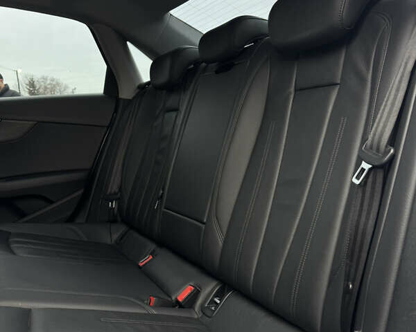 Сірий Ауді А4, об'ємом двигуна 1.97 л та пробігом 116 тис. км за 25899 $, фото 20 на Automoto.ua