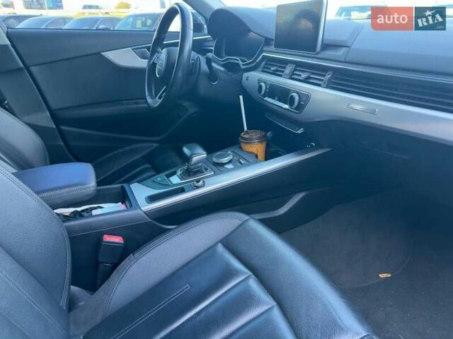Сірий Ауді А4, об'ємом двигуна 2 л та пробігом 167 тис. км за 17990 $, фото 17 на Automoto.ua