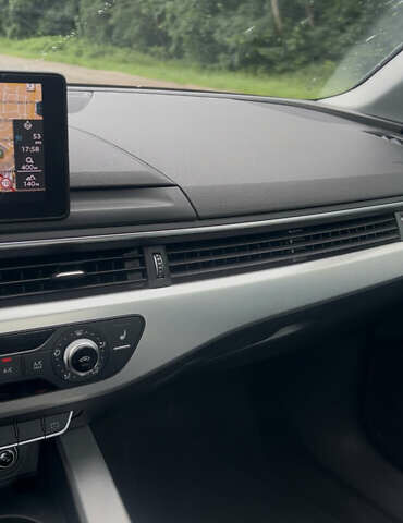 Серый Ауди А4, объемом двигателя 1.4 л и пробегом 178 тыс. км за 21000 $, фото 13 на Automoto.ua