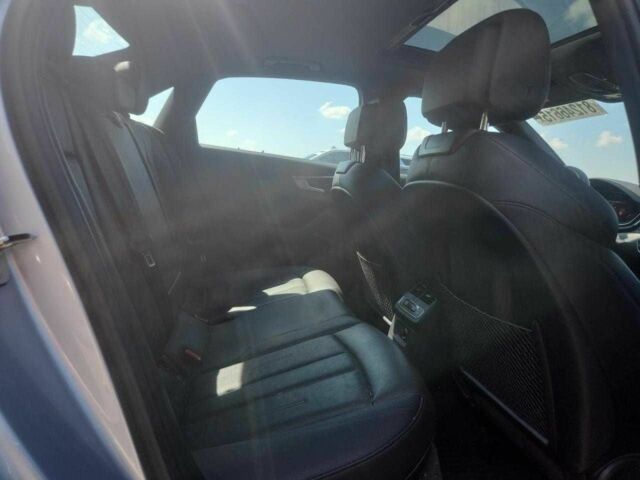 Серый Ауди А4, объемом двигателя 2 л и пробегом 93 тыс. км за 13500 $, фото 9 на Automoto.ua