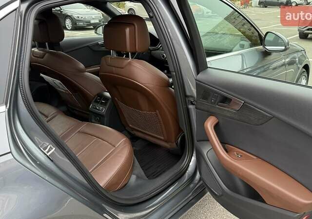 Сірий Ауді А4, об'ємом двигуна 1.98 л та пробігом 72 тис. км за 25500 $, фото 24 на Automoto.ua