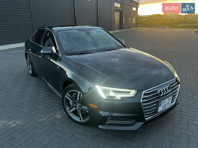 Серый Ауди А4, объемом двигателя 1.98 л и пробегом 94 тыс. км за 24000 $, фото 1 на Automoto.ua