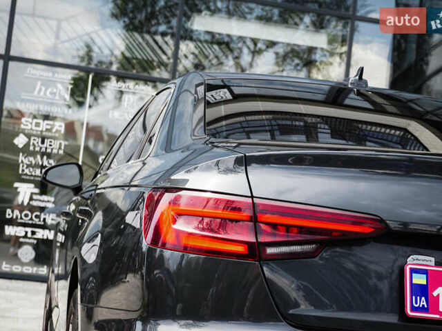Ауді А4 2018 у Ужгороді на Automoto.ua Сірий Ауді А4, об'ємом двигуна 1.98 л та пробігом 175 тис. км за 19200 $, фото 6 на Automoto.ua