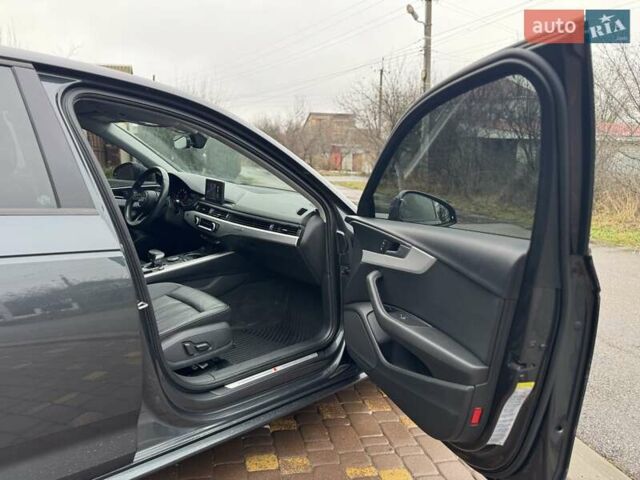 Серый Ауди А4, объемом двигателя 1.98 л и пробегом 17 тыс. км за 19000 $, фото 9 на Automoto.ua