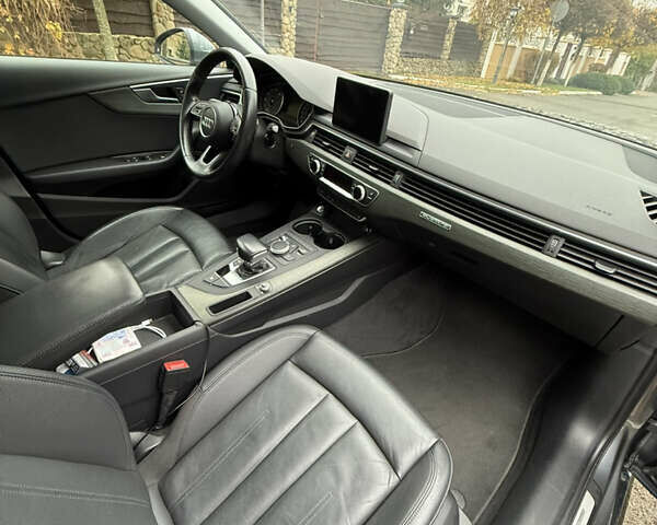 Сірий Ауді А4, об'ємом двигуна 1.98 л та пробігом 134 тис. км за 19000 $, фото 14 на Automoto.ua