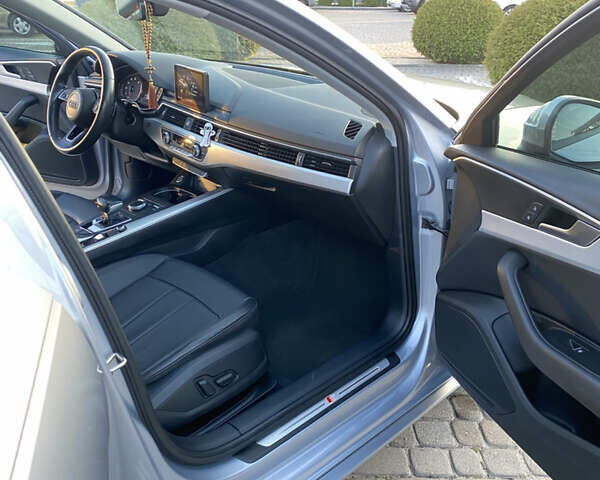 Сірий Ауді А4, об'ємом двигуна 1.98 л та пробігом 165 тис. км за 17990 $, фото 16 на Automoto.ua