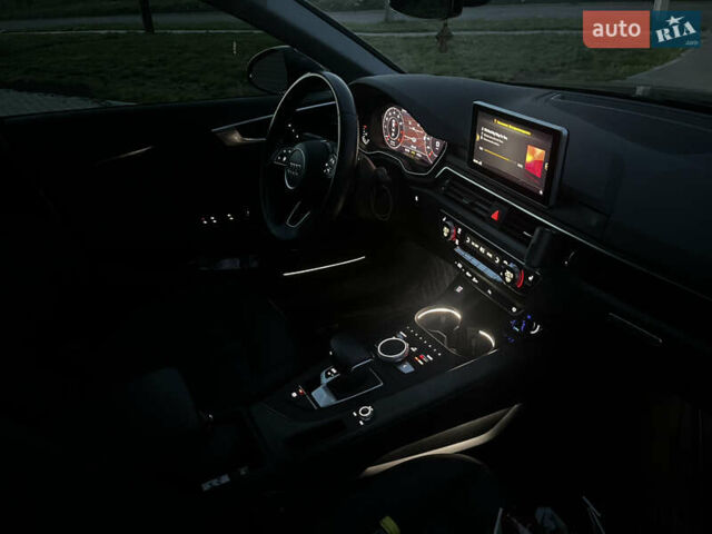 Серый Ауди А4, объемом двигателя 1.98 л и пробегом 94 тыс. км за 24000 $, фото 16 на Automoto.ua