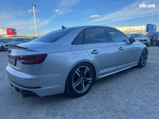 Серый Ауди А4, объемом двигателя 2 л и пробегом 167 тыс. км за 17990 $, фото 4 на Automoto.ua