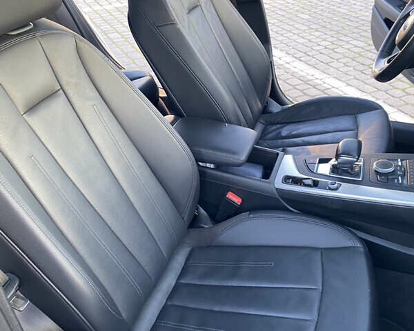 Сірий Ауді А4, об'ємом двигуна 1.98 л та пробігом 165 тис. км за 17990 $, фото 19 на Automoto.ua