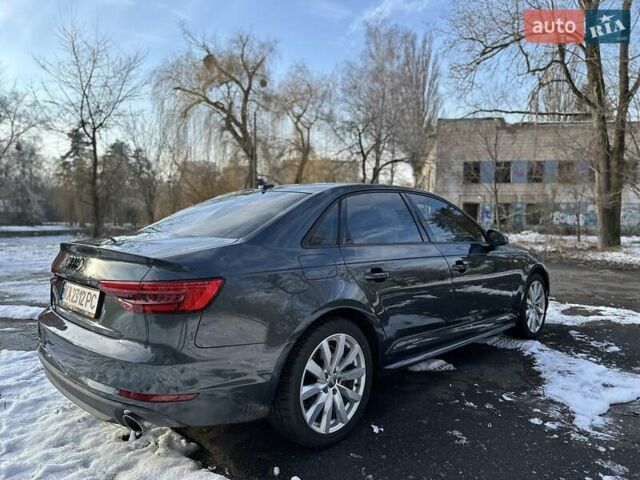 Серый Ауди А4, объемом двигателя 1.98 л и пробегом 140 тыс. км за 19500 $, фото 5 на Automoto.ua