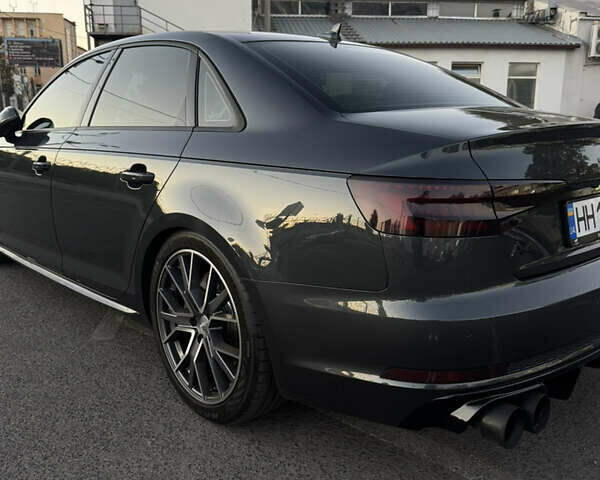 Сірий Ауді А4, об'ємом двигуна 1.98 л та пробігом 114 тис. км за 20900 $, фото 4 на Automoto.ua