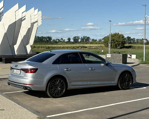 Серый Ауди А4, объемом двигателя 1.98 л и пробегом 148 тыс. км за 22000 $, фото 4 на Automoto.ua