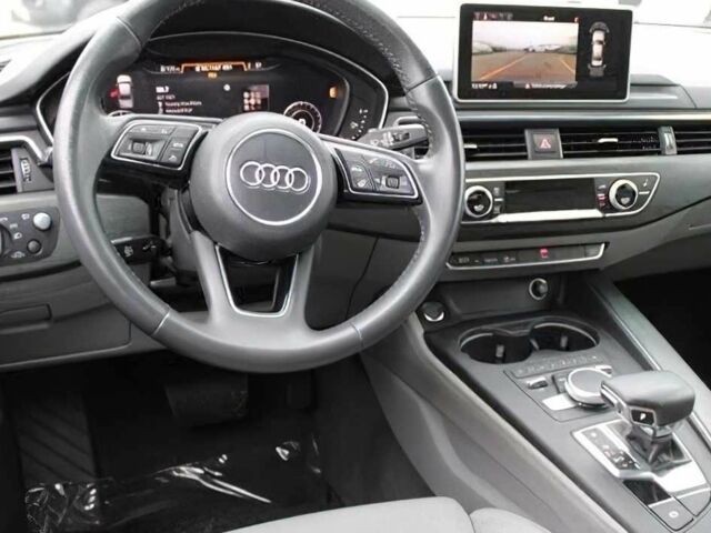 Серый Ауди А4, объемом двигателя 2 л и пробегом 46 тыс. км за 10800 $, фото 7 на Automoto.ua