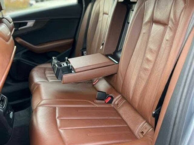 Сірий Ауді А4, об'ємом двигуна 2 л та пробігом 47 тис. км за 14500 $, фото 13 на Automoto.ua
