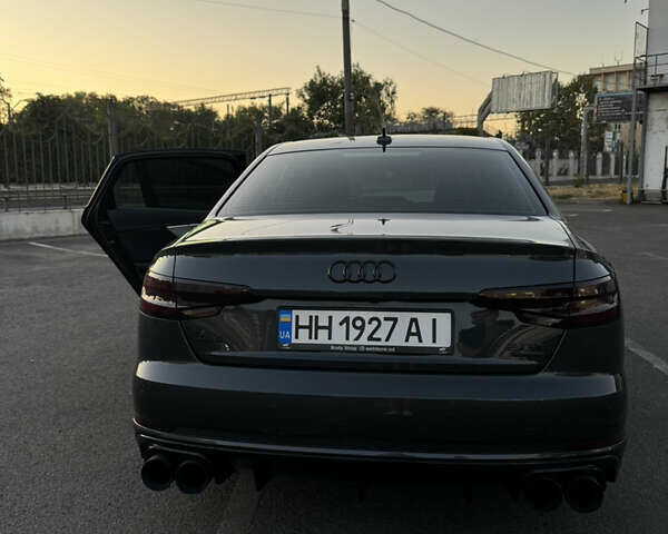 Сірий Ауді А4, об'ємом двигуна 1.98 л та пробігом 114 тис. км за 20900 $, фото 19 на Automoto.ua