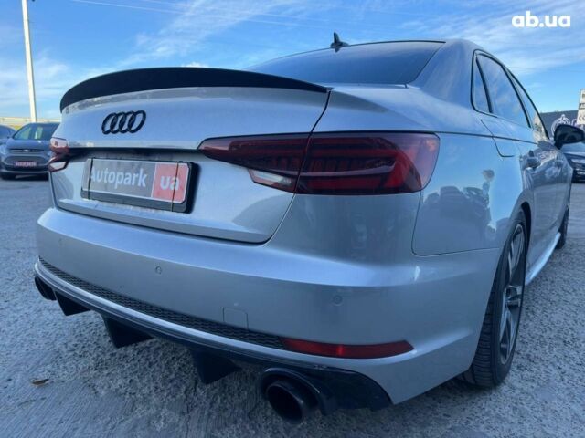 Серый Ауди А4, объемом двигателя 2 л и пробегом 167 тыс. км за 17990 $, фото 9 на Automoto.ua