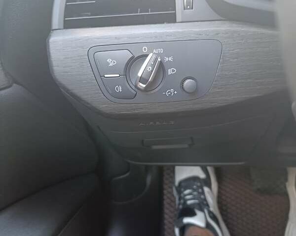 Серый Ауди А4, объемом двигателя 1.97 л и пробегом 98 тыс. км за 22500 $, фото 9 на Automoto.ua