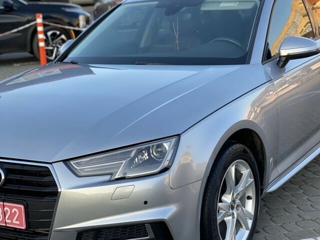 Серый Ауди А4, объемом двигателя 2 л и пробегом 165 тыс. км за 17990 $, фото 2 на Automoto.ua