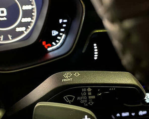 Сірий Ауді А4, об'ємом двигуна 1.98 л та пробігом 98 тис. км за 21000 $, фото 13 на Automoto.ua