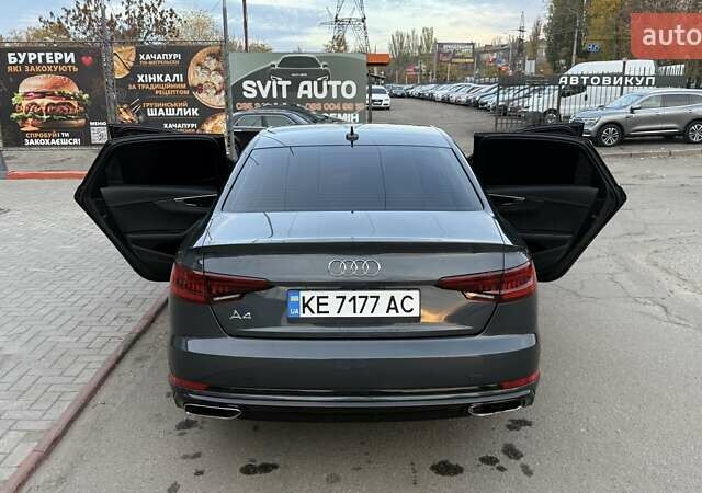Серый Ауди А4, объемом двигателя 1.98 л и пробегом 75 тыс. км за 21500 $, фото 6 на Automoto.ua