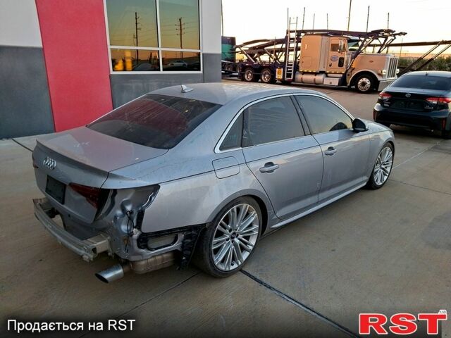 Серый Ауди А4, объемом двигателя 2 л и пробегом 111 тыс. км за 17999 $, фото 5 на Automoto.ua
