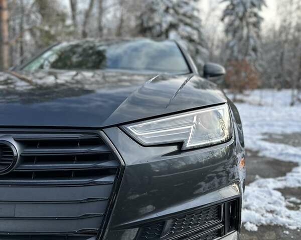 Серый Ауди А4, объемом двигателя 1.98 л и пробегом 140 тыс. км за 19500 $, фото 1 на Automoto.ua