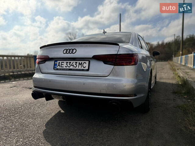 Сірий Ауді А4, об'ємом двигуна 1.98 л та пробігом 121 тис. км за 21999 $, фото 23 на Automoto.ua