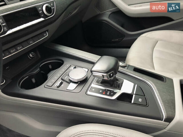 Сірий Ауді А4, об'ємом двигуна 2 л та пробігом 155 тис. км за 16890 $, фото 36 на Automoto.ua