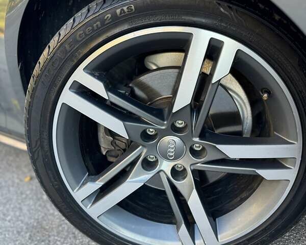 Ауди А4 2018 в Трускавце на Automoto.ua Серый Ауди А4, объемом двигателя 2 л и пробегом 100 тыс. км за 16300 $, фото 3 на Automoto.ua