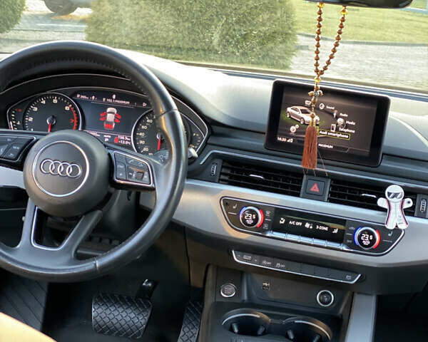 Сірий Ауді А4, об'ємом двигуна 1.98 л та пробігом 165 тис. км за 17990 $, фото 21 на Automoto.ua