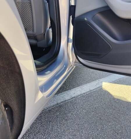 Сірий Ауді А4, об'ємом двигуна 2 л та пробігом 91 тис. км за 18200 $, фото 21 на Automoto.ua