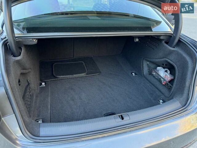 Ауди А4 2018 в Трускавце на Automoto.ua Серый Ауди А4, объемом двигателя 2 л и пробегом 100 тыс. км за 16300 $, фото 37 на Automoto.ua