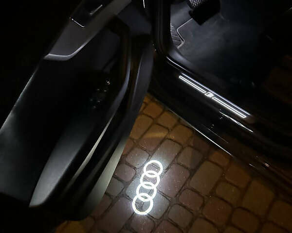 Сірий Ауді А4, об'ємом двигуна 1.98 л та пробігом 96 тис. км за 17999 $, фото 22 на Automoto.ua