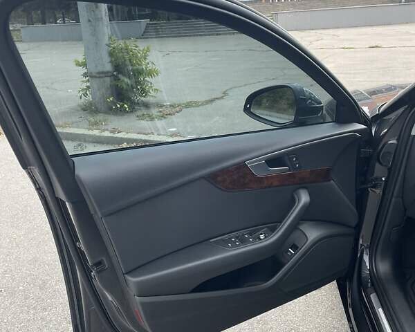 Серый Ауди А4, объемом двигателя 1.98 л и пробегом 63 тыс. км за 19500 $, фото 8 на Automoto.ua