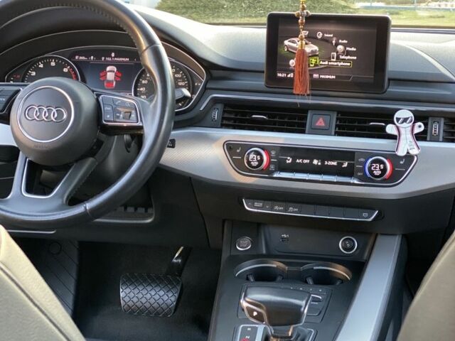 Серый Ауди А4, объемом двигателя 2 л и пробегом 165 тыс. км за 17990 $, фото 14 на Automoto.ua