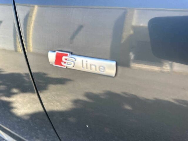 Серый Ауди А4, объемом двигателя 2 л и пробегом 32 тыс. км за 13400 $, фото 12 на Automoto.ua