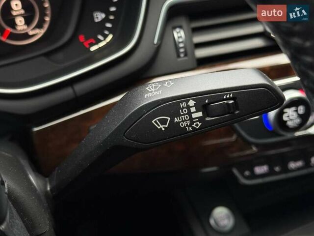 Сірий Ауді А4, об'ємом двигуна 2 л та пробігом 72 тис. км за 20500 $, фото 37 на Automoto.ua