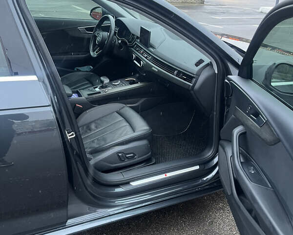 Сірий Ауді А4, об'ємом двигуна 1.98 л та пробігом 121 тис. км за 23500 $, фото 6 на Automoto.ua