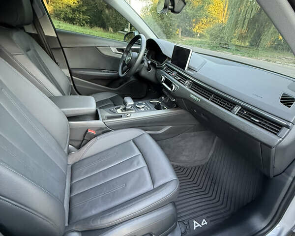 Сірий Ауді А4, об'ємом двигуна 1.98 л та пробігом 13 тис. км за 22500 $, фото 11 на Automoto.ua