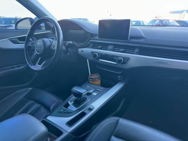 Серый Ауди А4, объемом двигателя 2 л и пробегом 167 тыс. км за 17990 $, фото 12 на Automoto.ua